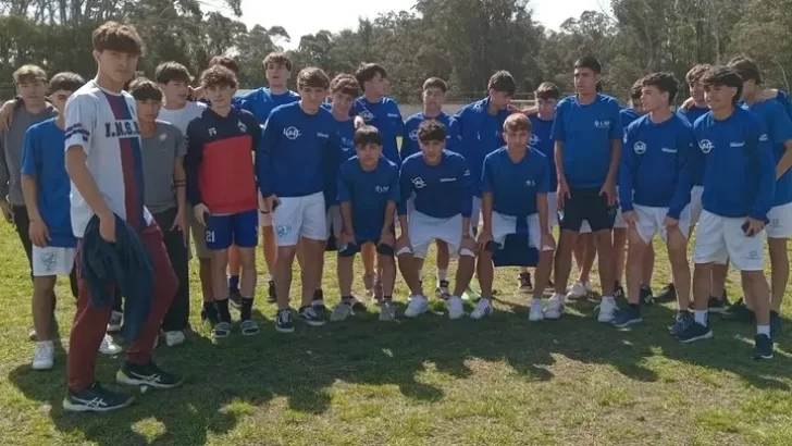 El Juvenil de Necochea ganó en Miramar y lidera la zona 3