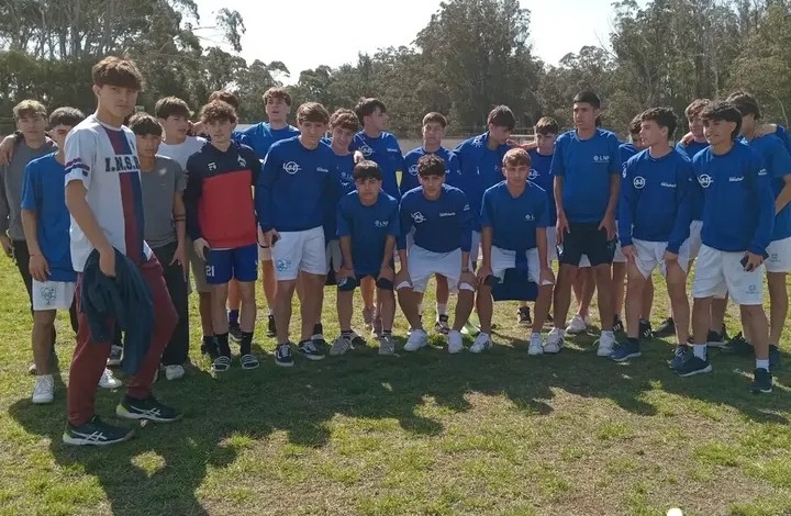 El Juvenil de Necochea ganó en Miramar y lidera la zona 3