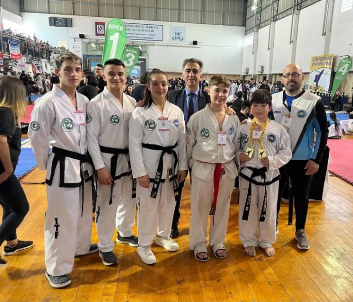 La Academia Correa logró destacarse  en el 25° Campeonato Metropolitano de Taekwondo