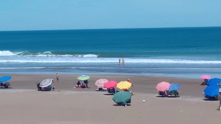 Otro día de playa: la máxima superó los 33 grados