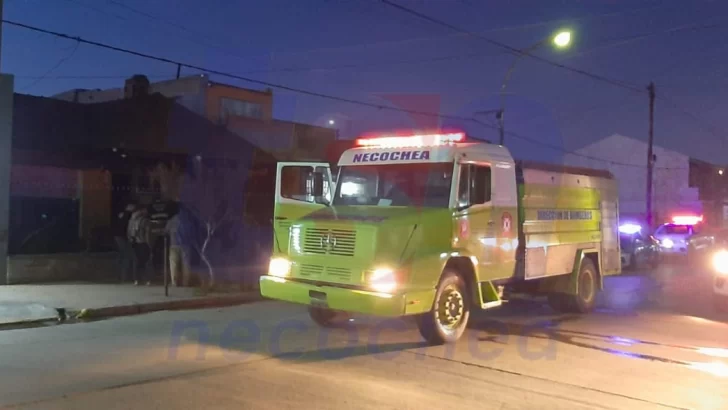 Vecino resultó con quemaduras en el rostro tras el incendio de su vivienda