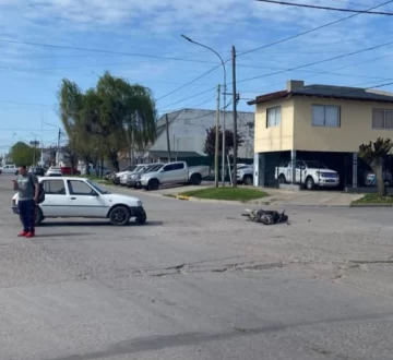 Fuerte choque deja como saldo un motociclista herido