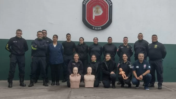 Bomberos de Necochea y zona se capacitan en RCP para salvar más vidas