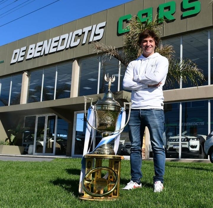 Juan-Bautista-copa-de-oro