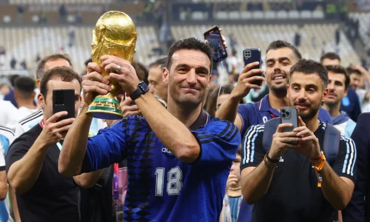 Scaloni-campeon-con-la-Seleccion-728x437