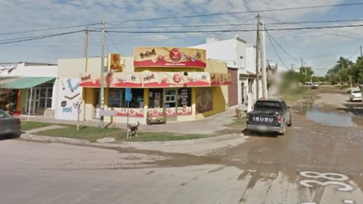 Asalto a un kiosco en avenida 75: el delincuente escapó en bicicleta