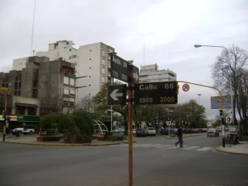 Un corte de luz afecta la normal actividad en el centro de la ciudad