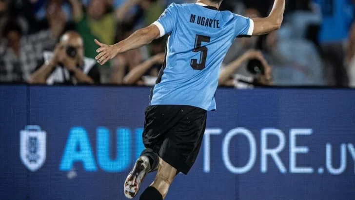 Agónico triunfo de Uruguay ante Colombia para meterse en la pelea