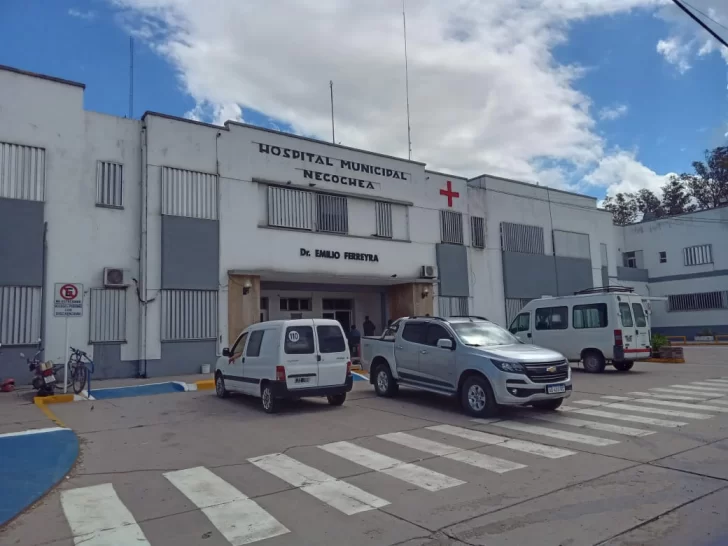 Choque en 59 y 44: motociclista hospitalizado