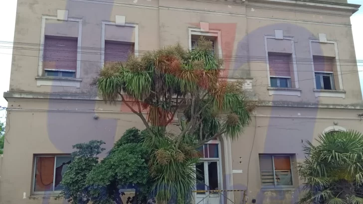 Deplorable estado del edificio de la Comisaría Segunda