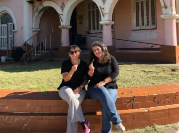 Dos emprendedoras de Necochea ponen en valor la casona de 59 y 54 para construir un multiespacio