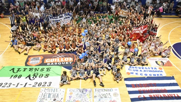 El femenino de Rivadavia no para: del Final Four Prefederal al Encuentro de Mini Básquet