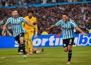 Videos: Doblete de Quintero en Racing para dar vuelta el partido ante Corinthians