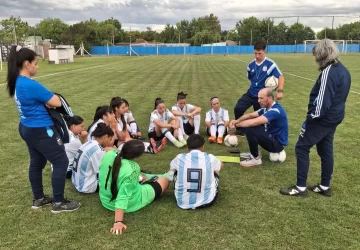 Seleccion-Faddim-femenino4-728x506