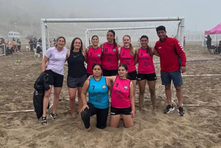 beach-handbol-fem-neco-728x486