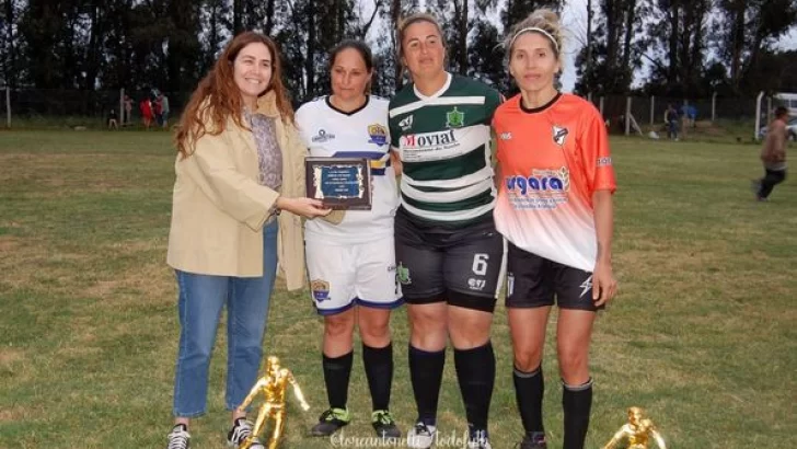 Se jugaron las finales de LIFA femenino y Jimena López encabezó la premiación