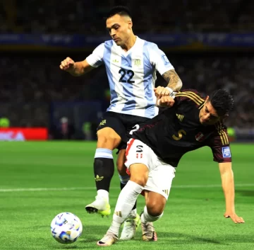 Video: el golazo de Lautaro Martínez para poner a la Selección en ventaja ante Perú