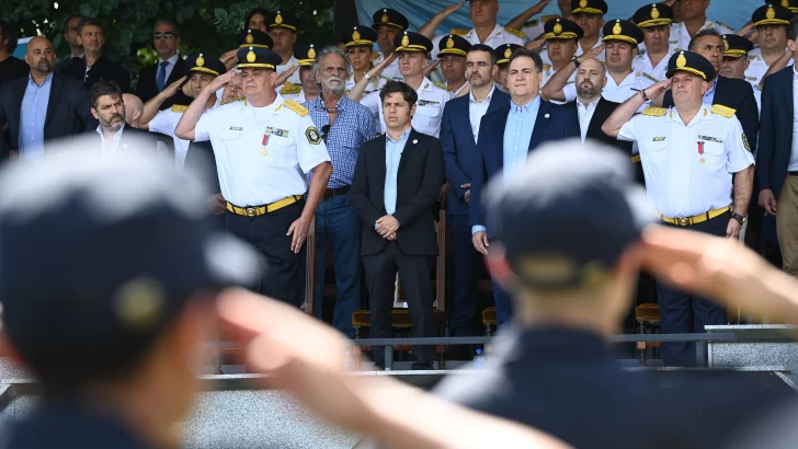 Kicillof encabezó el acto por el Día de la Policía de la Provincia