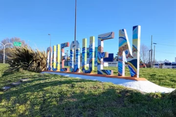 La Navidad también se encienden en Quequén