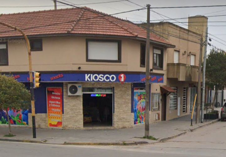 Asaltante encapuchado robó un kiosco