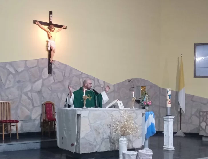 Capilla de San Cayetano: elevan plegarias por la salud de los vecinos