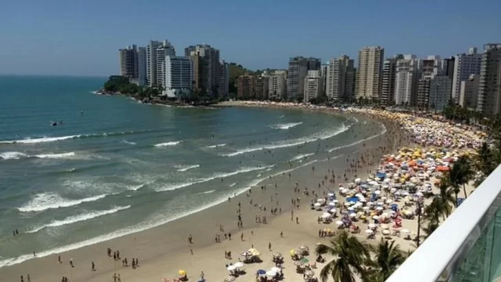 Alarma en Brasil: declararon brote de gastroenterocolitis en las playas