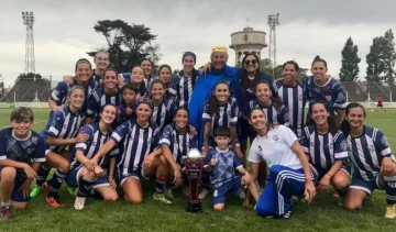 Las chicas de Rivadavia volvieron a la sana costumbre de ser campeonas