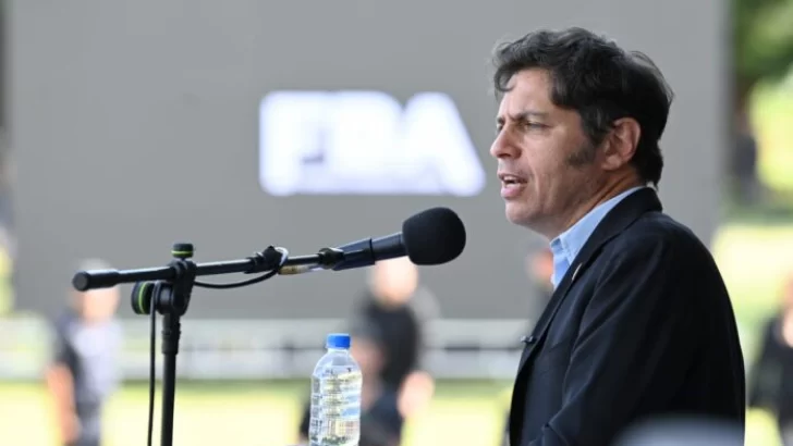 Kicillof contra Milei y Caputo: “Más chanta, mentiroso y manipulador no se consigue”