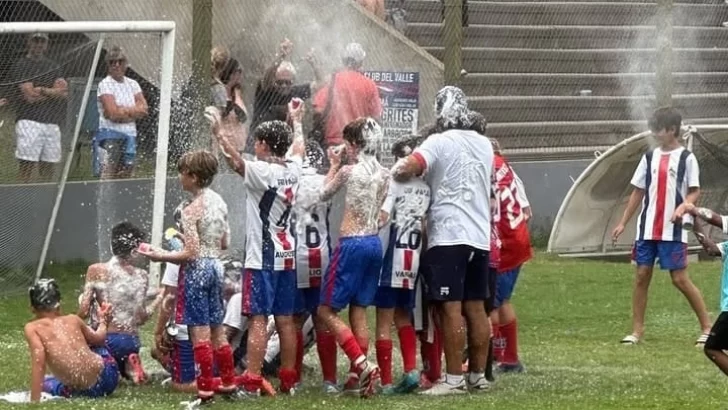 Esta tarde es la ceremonia de premiación del fútbol infantil