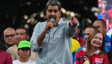 Nicolás Maduro denuncia “mercenarios extranjeros” y la oposición alerta sobre secuestros