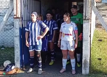 El Principio y Rivadavia abren la final del fútbol femenino