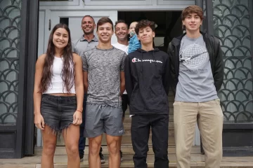 La Escuela de Atletismo viaja con sus referentes al torneo Aniversario del COA