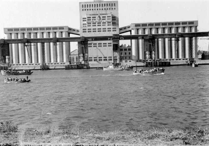 Hace 80 años se inauguraba el Elevador Terminal Ministro de Tomaso