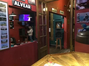 Cierra un emblemático y querido café de Necochea