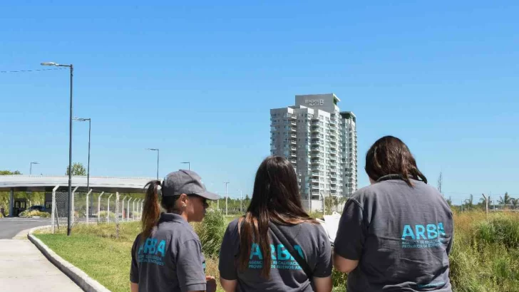 ARBA intimó a los dueños de dos torres de lujo que tributaban como baldíos