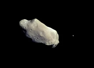 Cuál es la estrategia que podría evitar que el asteroide 2024 YR4 impacte en la Tierra