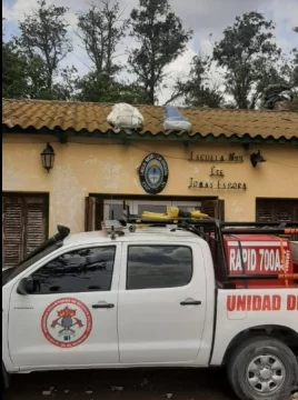 Los fuertes vientos de ayer causaron daños en la Escuela N° 44