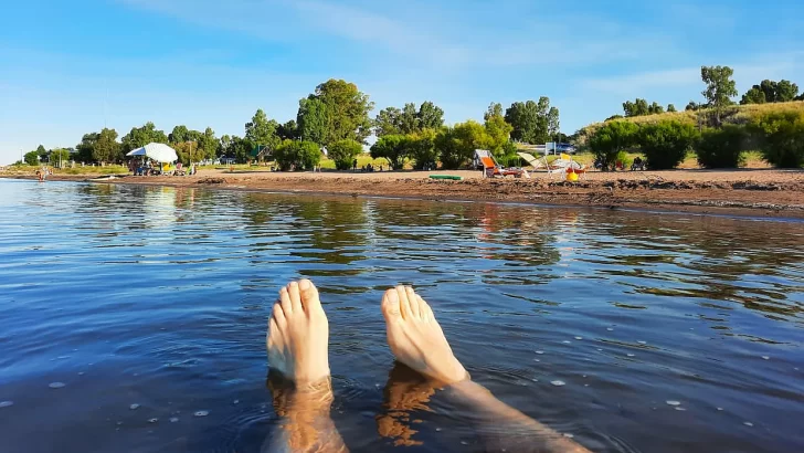 Este pueblo “dejó de existir en los mapas” y resurgió a través de la pesca