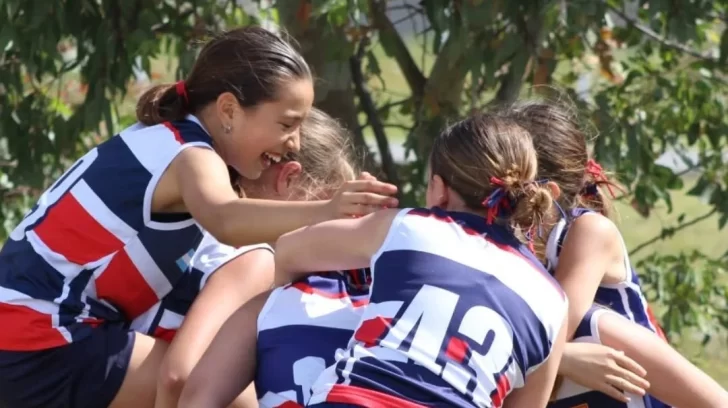 Vuelven los entrenamientos de rugby y hockey para las infantiles del Club Náutico