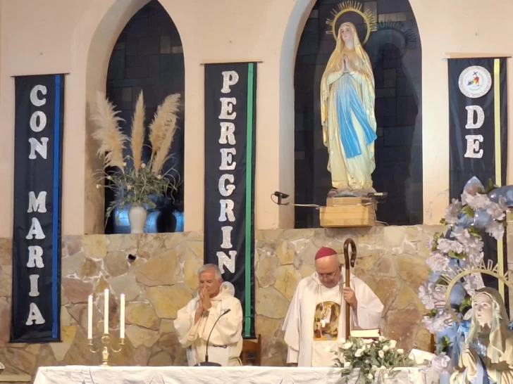 El Obispo dio una misa en las fiestas patronales de Nuestra Señora de Lourdes