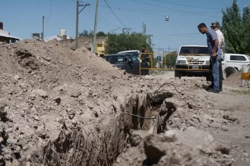 Continúan las labores en el pluvial de Barrio Norte para mitigar el efecto de las inundaciones