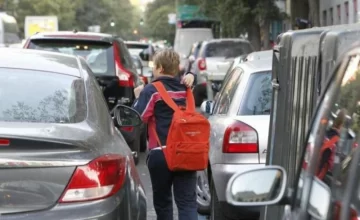 Buscan evitar el caos de tránsito en horarios de entrada y salida de las escuelas