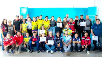 Importante apoyo de Puerto Quequén al fútbol femenino