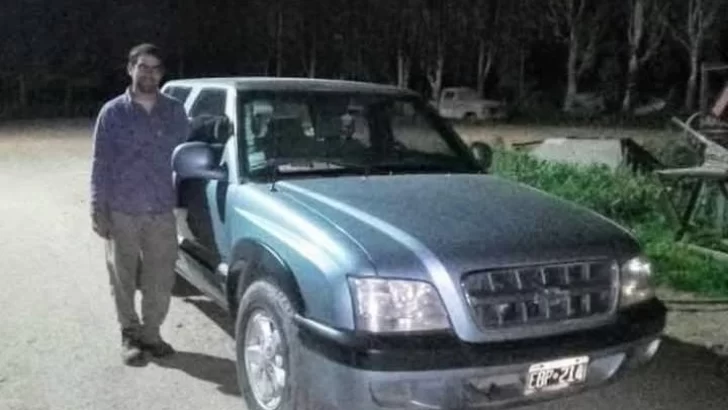 Roban una camioneta cerca del centro