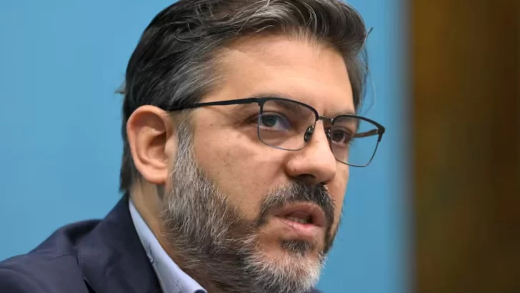 Carlos Bianco se negó a realizar un prueba de alcoholemia durante un control en una autopista