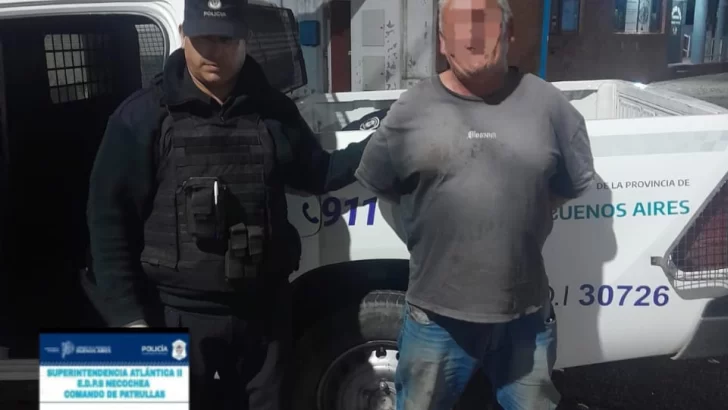 Con armas blancas se pelearon en la calle: los dos al Hospital