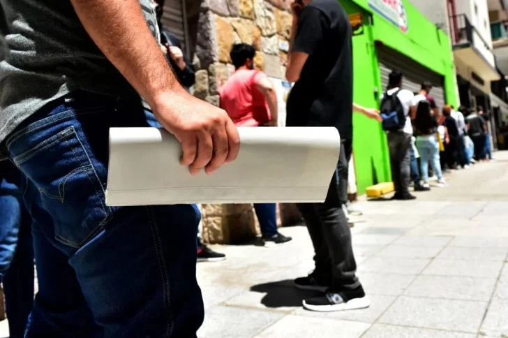 Advierten que hay un desaliento en la búsqueda de empleo
