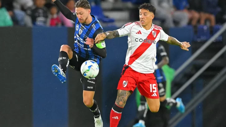 River se lo empató a Independiente del Valle y lidera su grupo