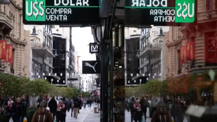 ¿Cuánto costará el dólar desde el lunes? Análisis y proyecciones de los especialistas
