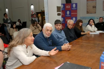 Avanza la creación de una comisión mixta de Arbolado público y poda